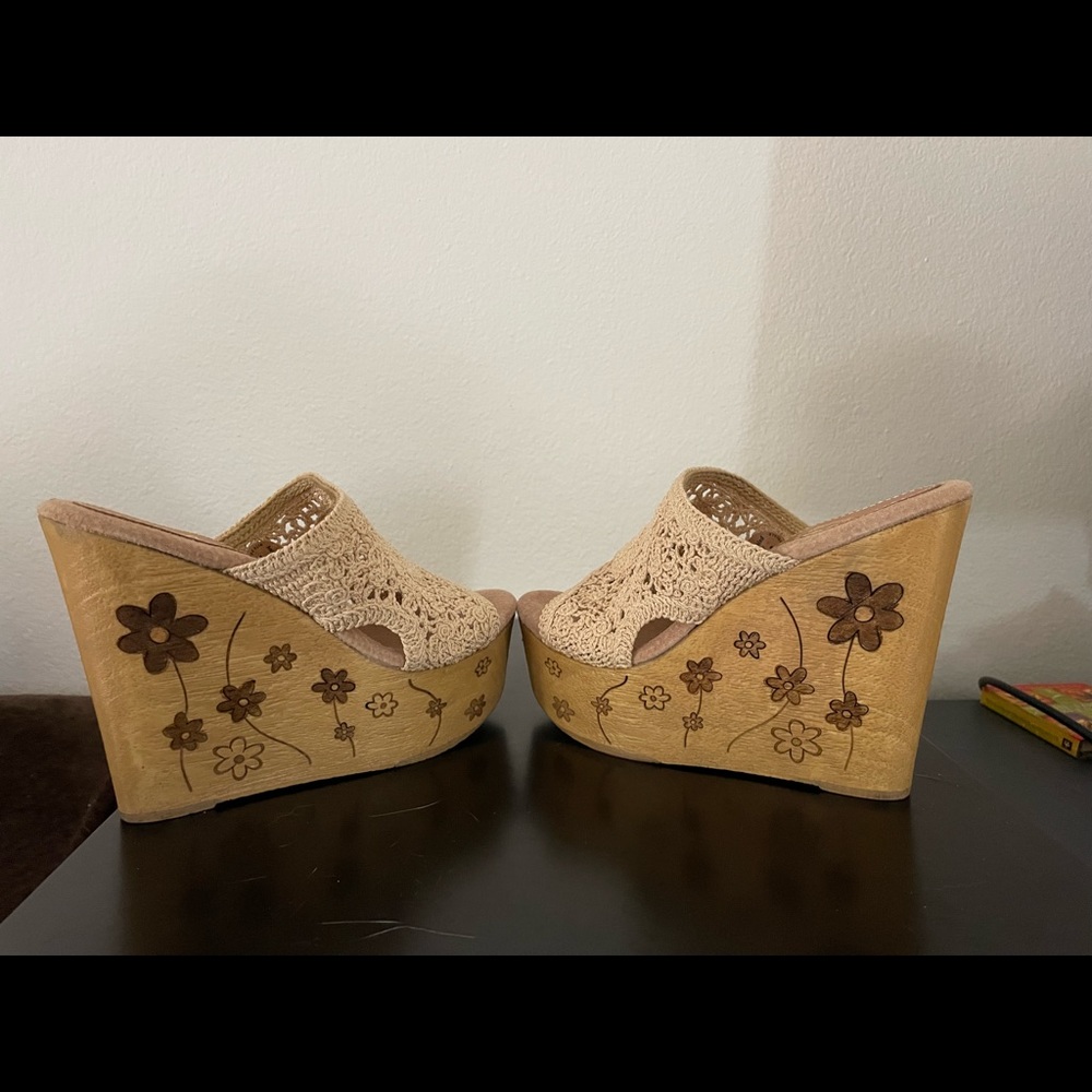 Sbicca wedges